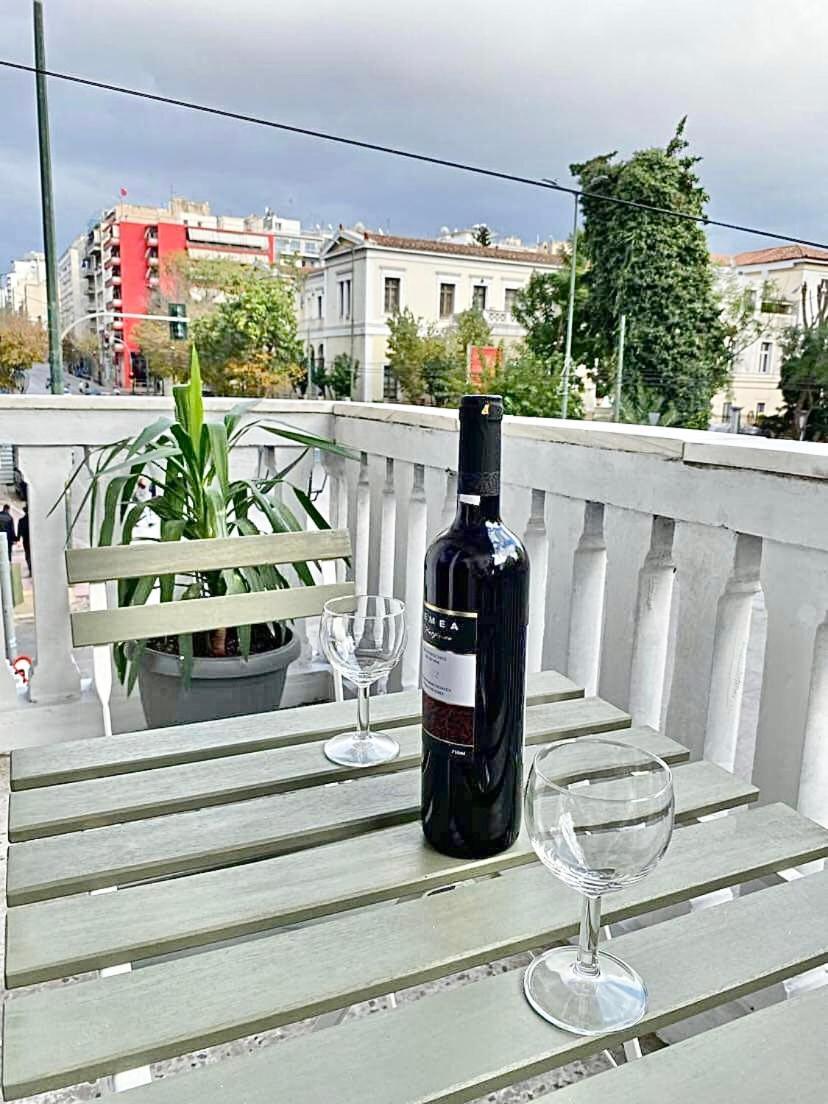 Comfortable Apartment In The City Center Athens Exterior photo